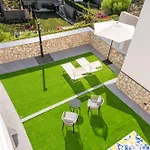 Aria - In * Capri
